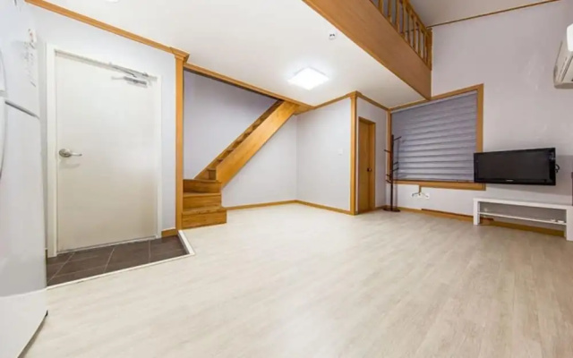 Boryeong Blue Beach Pension