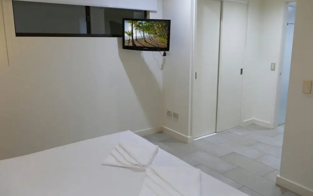 Palm Cove Private Penthouse 422-423