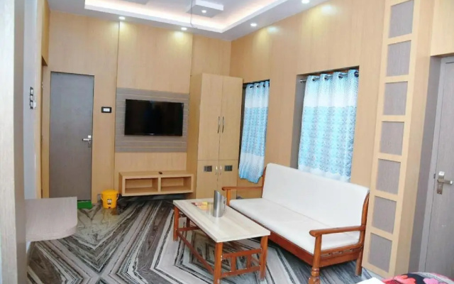 STAYMAKER Aditya Plaza