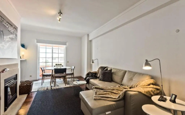 Cascais 1BR w/ pool