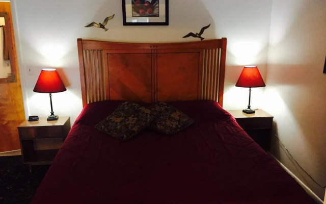 Mariner's Cove Inn