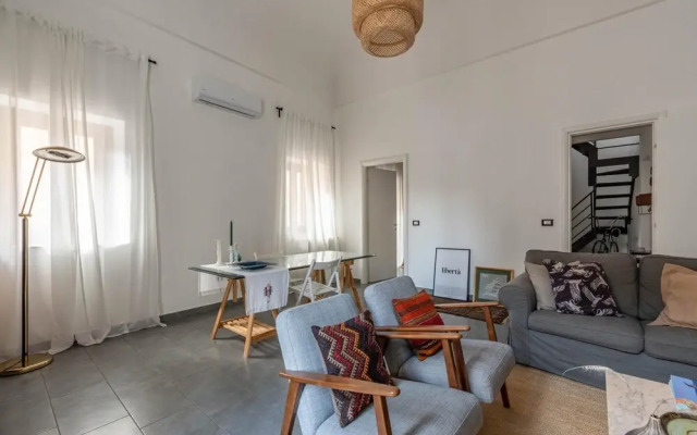 Candelai Apartment With Terrace