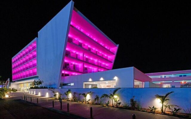 Tasia Maris Seasons Hotel - Adults Only вид на фасад