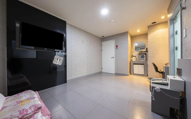 Miryang Mini Self Check-in Motel