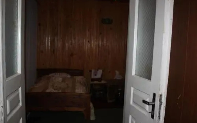 Hostel Mgzavrebi