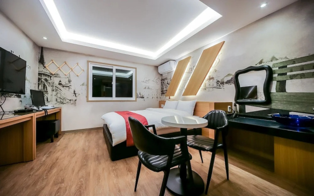 Chilgok Q Motel(칠곡 팔공산 Q 무인텔)