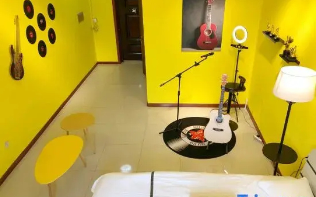 Xiaobuding theme apartment