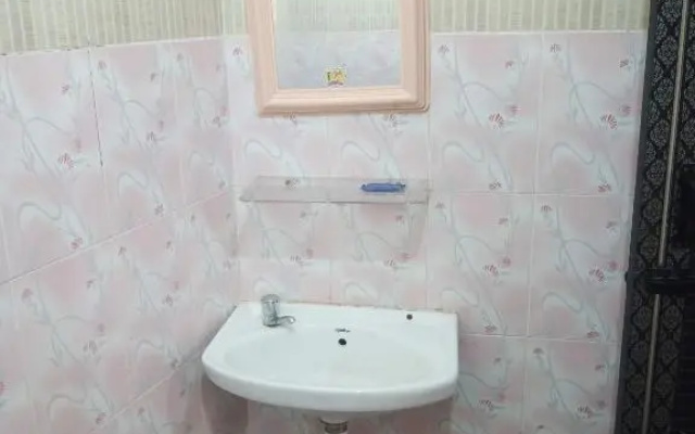 Shine inn 2