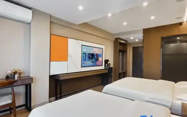 Orange Hotel (Taiyuan Qinxian Wangfujing Branch)
