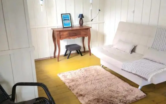 Casa Ampla ótima Localização-Hospedagem Nosso Lar