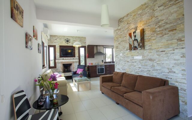 Отель Villa Grecos Grove комната для гостей