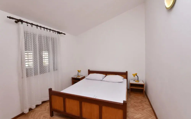 Apartment Damir