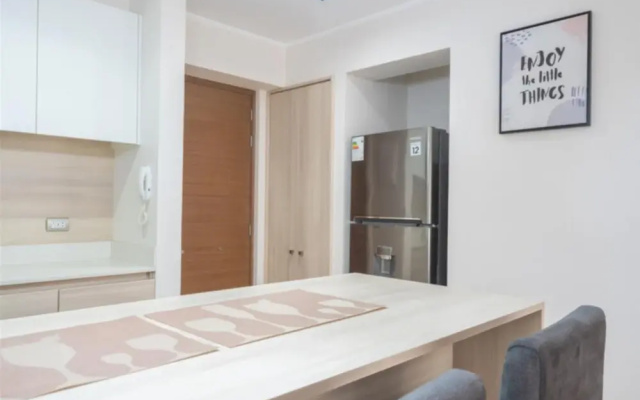 Modern 1Br New Flat w Terrace Pool Gym