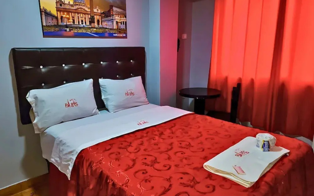 Hostal Paris 1
