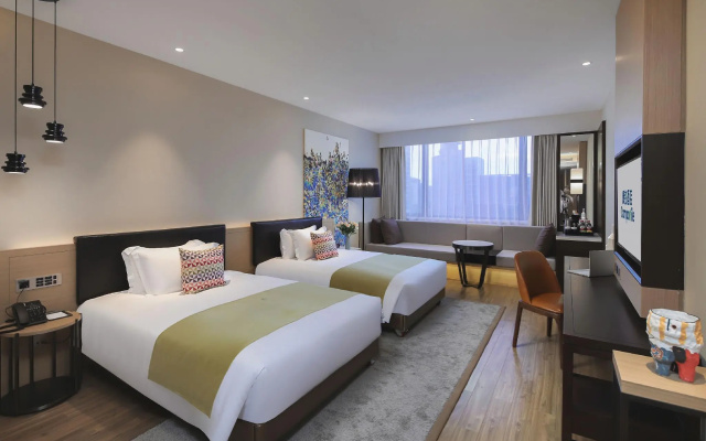 Campanile Hotel (Shenzhen Longcheng Plaza Metro Station)