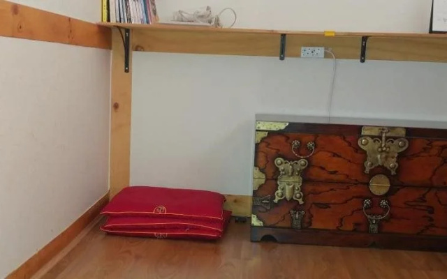 Charm Hanok Guest House