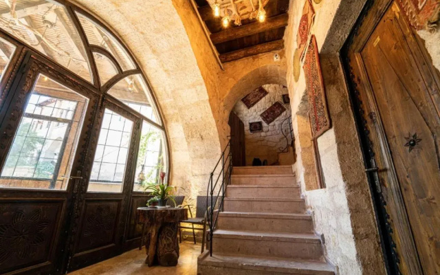 Efendi Cave Hotel