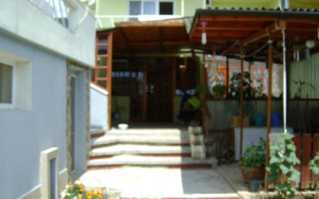 Отель Guest House Paskal Балчик вид на фасад