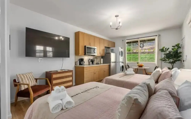 Marbella Lane - Blissful Studio in Makaha