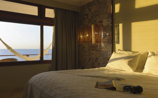 Hotel Pontal de Ubu