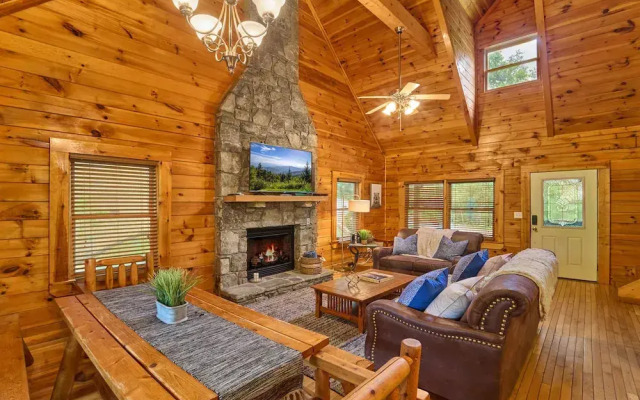 Mountain Escape Book Now
