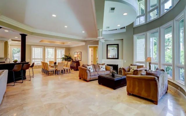 10 Hunt Club Holiday Home