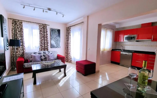 Evita Beach Suites Exclusivas