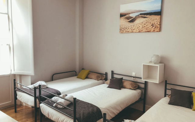 Apodaca Rooms