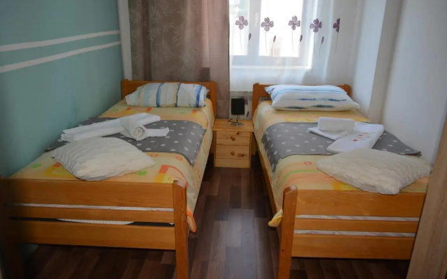 Apartments with a parking space Rovinj - 18206