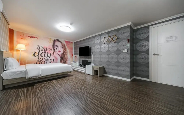 Andong Hotel Gateun Motel(호텔 같은 모텔)