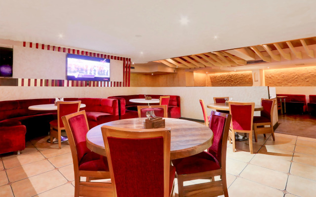 Super Townhouse Lotus Grand