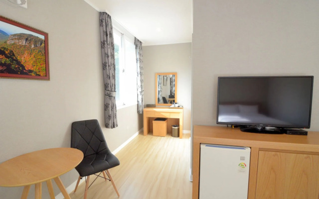 Jeju Star House