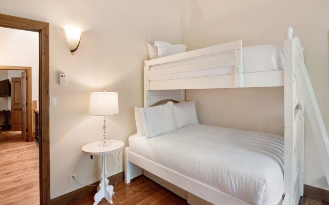 Golf Terrace Townhome 25