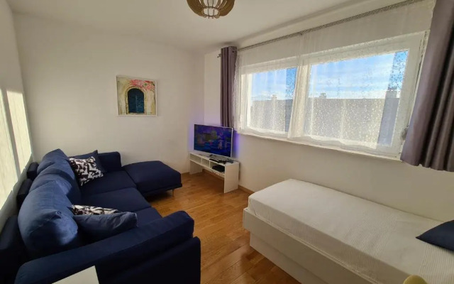 Mariposa Makarska 83m2 new apartment with garage