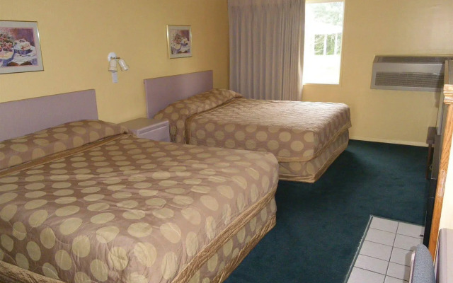 Selkirk Inn