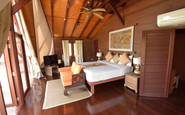 3 Bedroom Beach Front Villa with Private Pool - P3 SDV026-By Samui Dream Villas