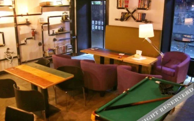 Aha Youth Hotel