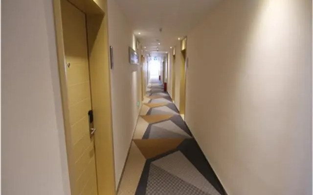 City Comfort Inn Fengcheng Railway Station Jianyi Avenue