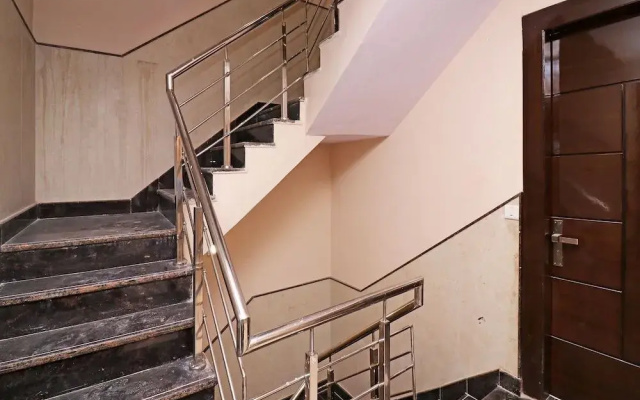 OYO Flagship 19349 Hotel Pushpanjali Residency Dwarka