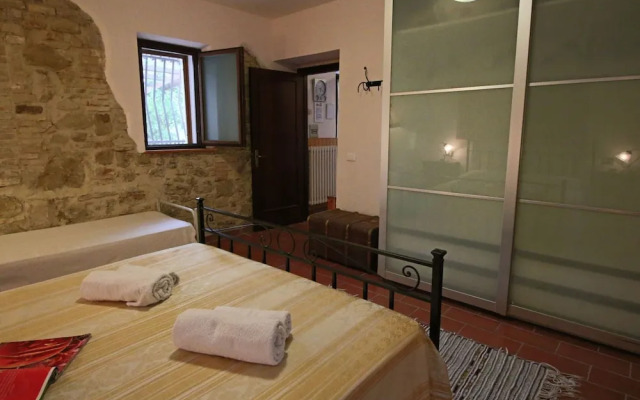 Cottage in Bettona With Pool & Near Assisi