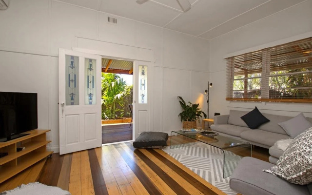 A Sunday Cottage