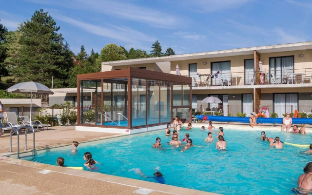 Modern apartment in the medieval Chinon in the Loire