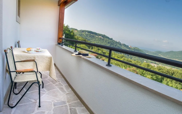 Villa Marco Polo With Swimming Pool