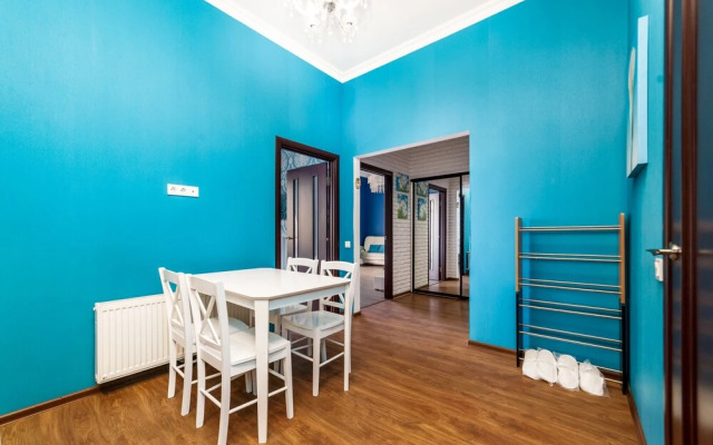 LeonRooms Onilovoy 18-2