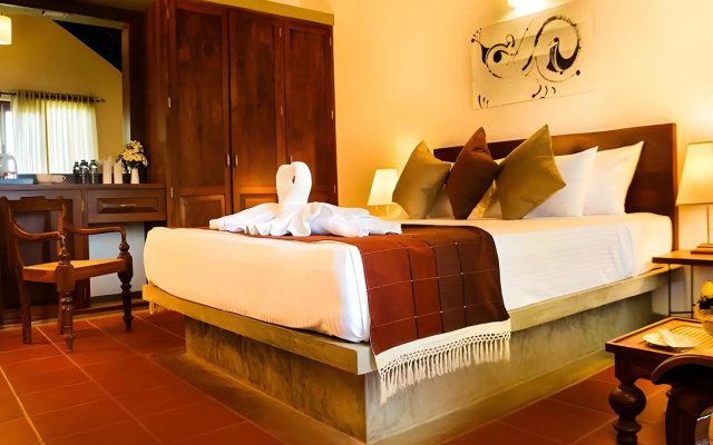 Ehalagala Lake Resort