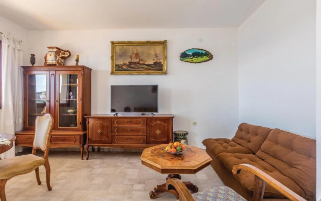 Awesome Home in Josinovac With Wifi and 2 Bedrooms