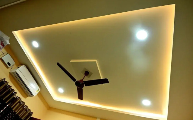 Suba Lakshmi Guest House