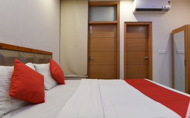 Airport Hotel Mahal