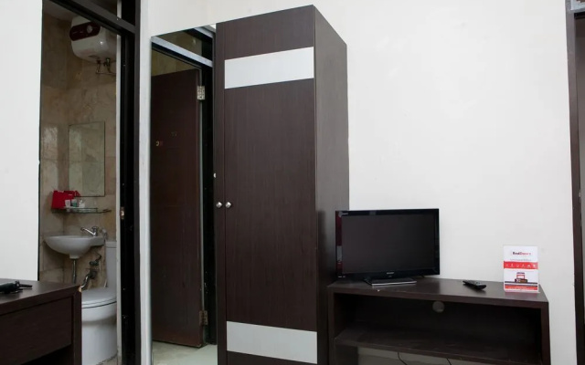 RedDoorz @ Babakan Jeruk 2