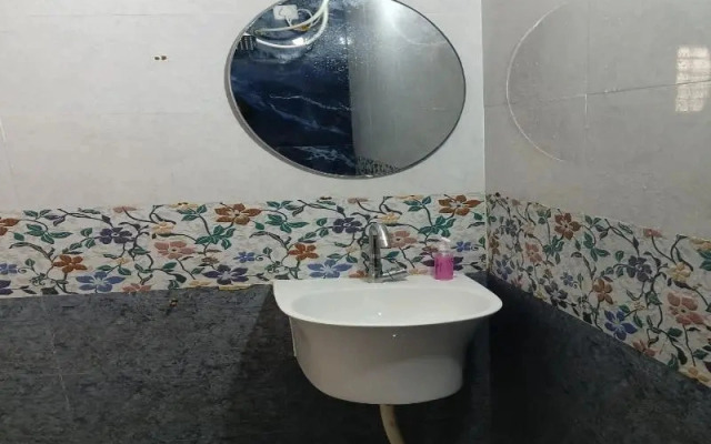 Niharika Heights Luxury Hotel